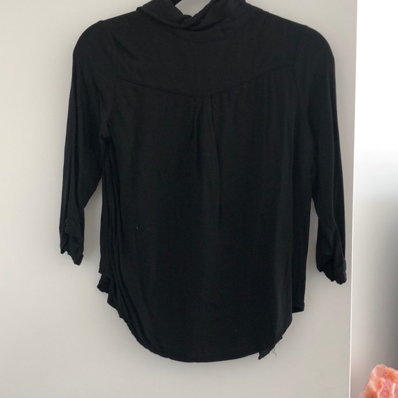 Brandy Melville button down shirt - Picture 3 of 3